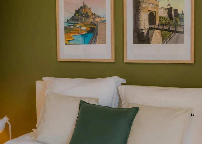 Holiday home La Maison Du Parc - 2 Proche Polyclinique